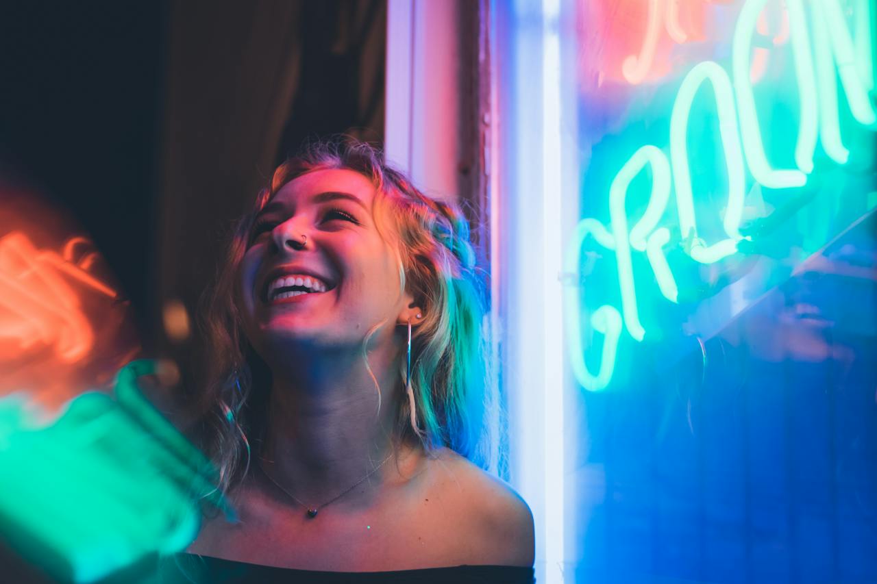 15 Ways For How To Stay Happy