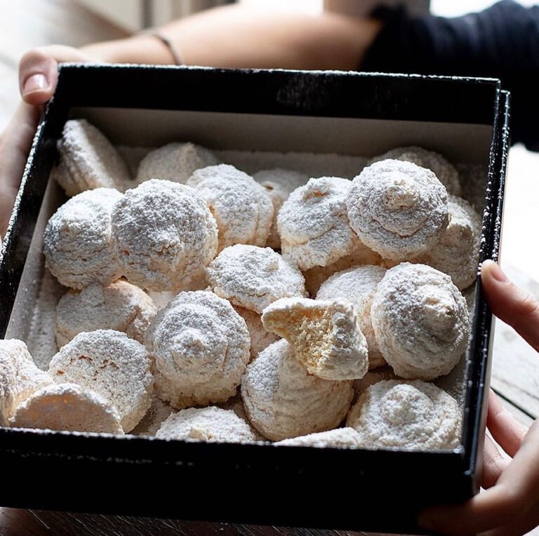 Coconut Snowflake Cookies