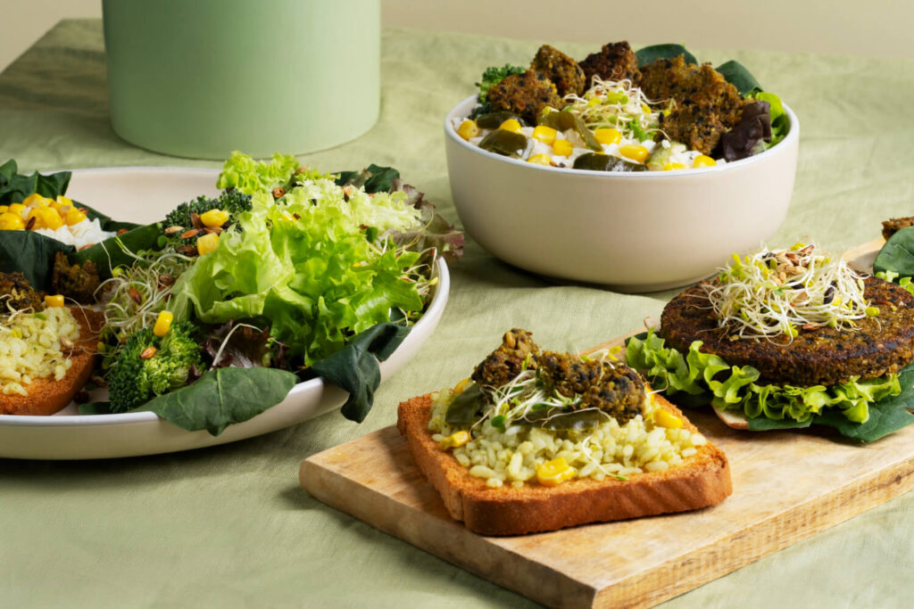 Spinach Salad with Crispy Lentils and Aged Gouda